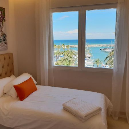 Fantastic Apartment In Front Of The Sea & Marina Estepona Buitenkant foto