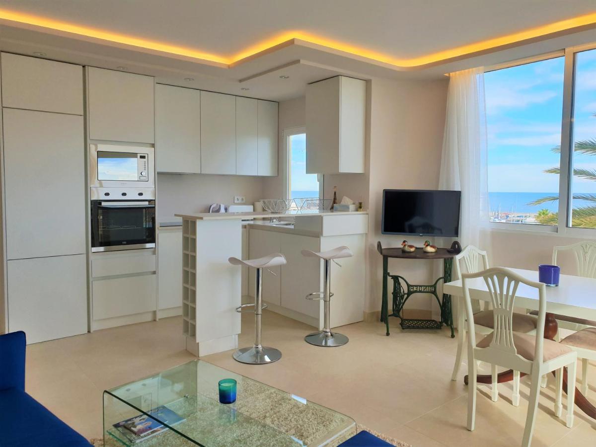 Fantastic Apartment In Front Of The Sea & Marina Estepona Buitenkant foto