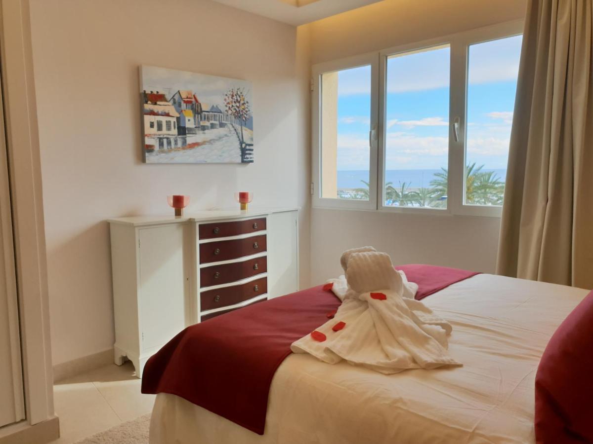 Fantastic Apartment In Front Of The Sea & Marina Estepona Buitenkant foto